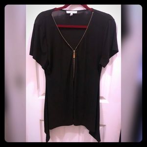 Chaus shark bite hem short sleeve top, sz XL